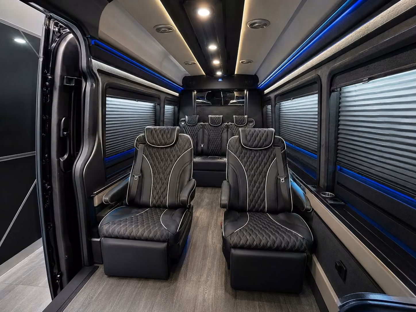 need fort worth airport shuttles for conventions and large groups
